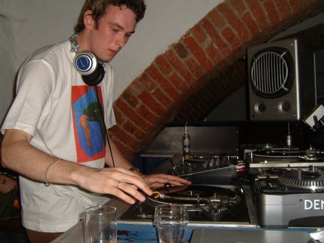 dystorsiondeflect27052005.jpg